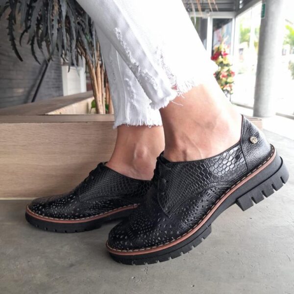 zapatos en cuero para dama