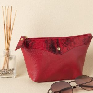 COSMETIQUERA EN CUERO PARA DAMA